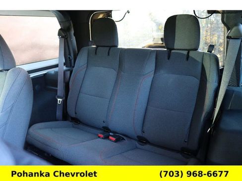 Used 2024 Jeep Wrangler Rubicon w/ Technology Group image 26