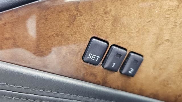 Used 2013 INFINITI QX56 4WD w/ Theater Pkg image 19