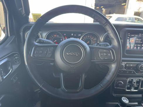 Used 2023 Jeep Wrangler Unlimited Sport AWD/4WD image 12