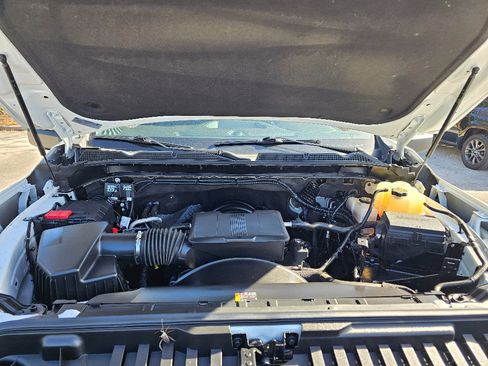 Used 2023 GMC Sierra 2500 SLE w/ SLE Convenience Package image 17