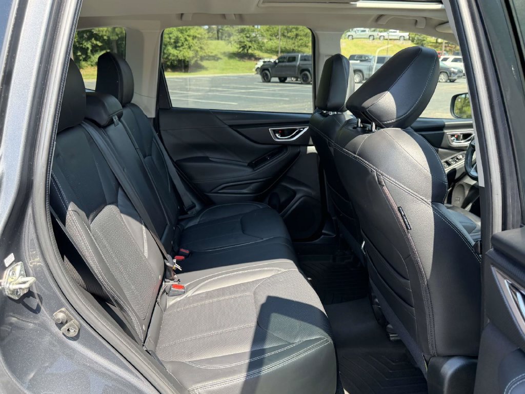 Used 2021 Subaru Forester Limited AWD/4WD image 13