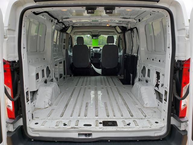 Used 2016 Ford Transit 150 130 Low Roof RWD image 5