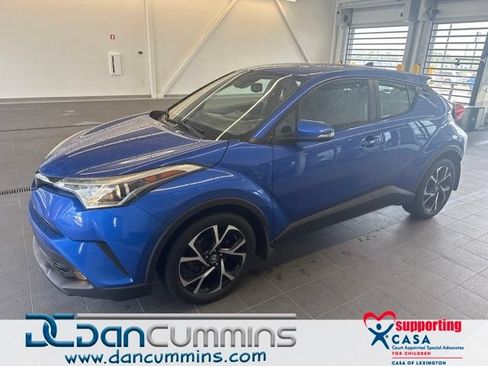Used 2018 Toyota C-HR XLE FWD image 1