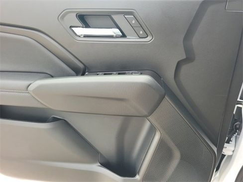 New 2026 GMC Canyon Elevation w/ Convenience Package image 18