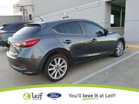 Used 2017 MAZDA MAZDA3 Touring image 7