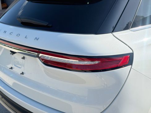 Used 2023 Lincoln Corsair FWD image 27