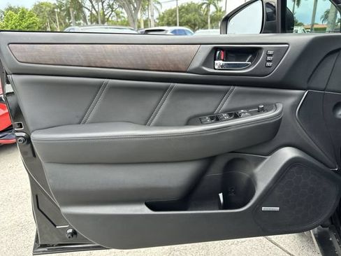 Used 2019 Subaru Outback 3.6R Limited w/ Popular Package #2 AWD/4WD image 13