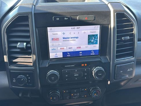 Used 2022 Ford F250 XLT image 16