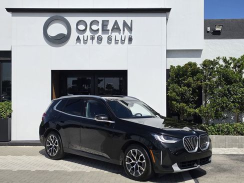 Used 2025 BMW X3 xDrive30i image 2