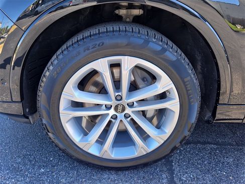 Used 2025 Audi Q7 3.0T Premium Plus image 9