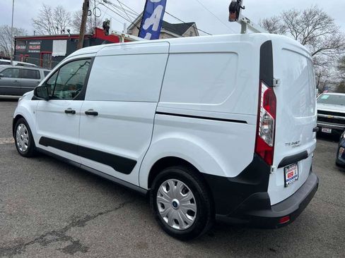 Used 2019 Ford Transit Connect XL image 7