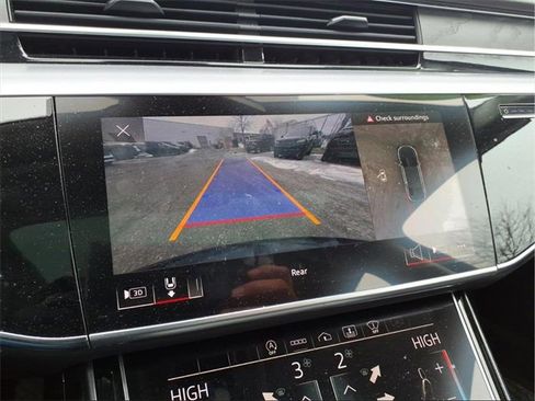 Used 2022 Audi A8 L 3.0T image 20