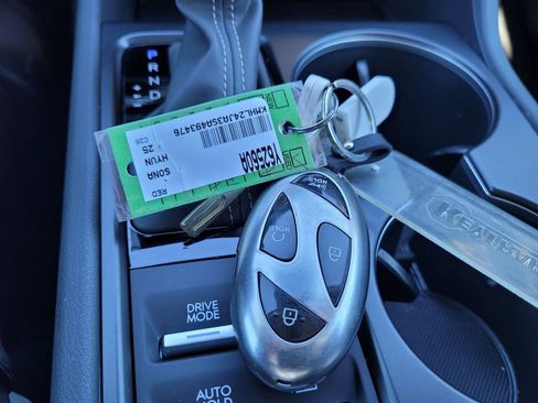 Certified 2025 Hyundai Sonata SE FWD image 27
