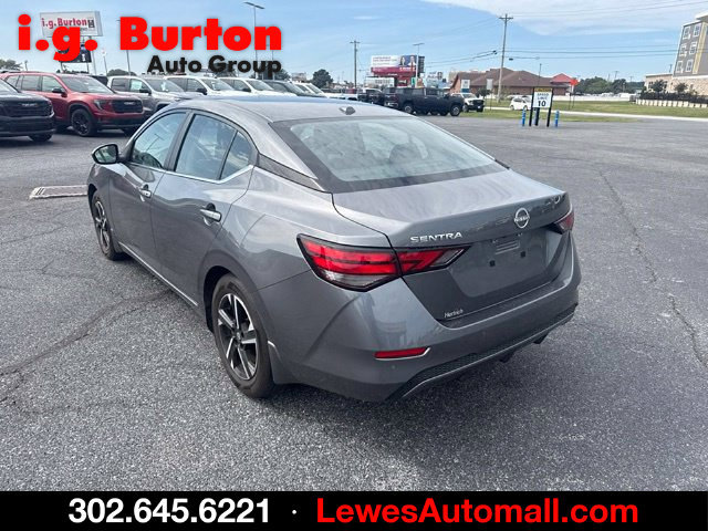 Used 2025 Nissan Sentra SV w/ All-Weather Package FWD image 5