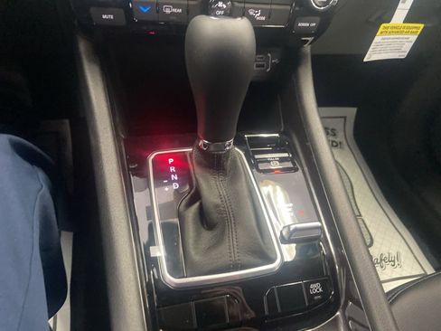 New 2026 Jeep Compass Latitude image 25