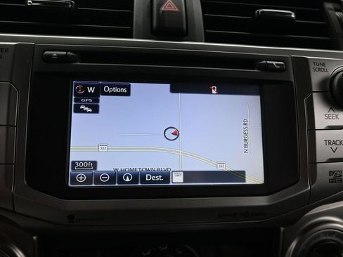 Used 2016 Toyota 4Runner SR5 AWD/4WD image 27