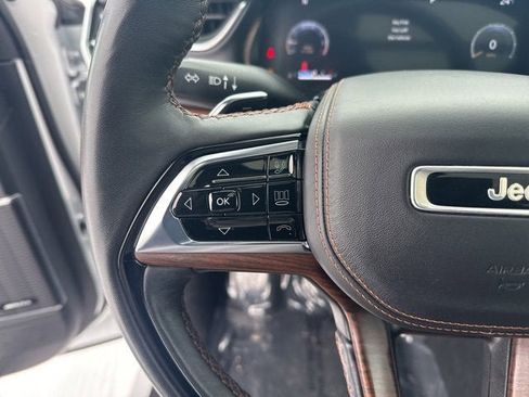 Used 2023 Jeep Grand Cherokee L Summit w/ Advanced Protech Group IV image 20