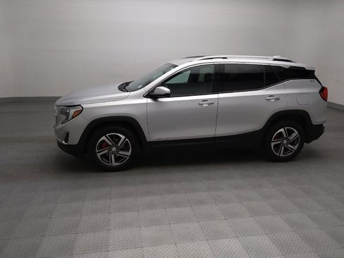 Used 2021 GMC Terrain SLT AWD/4WD image 2