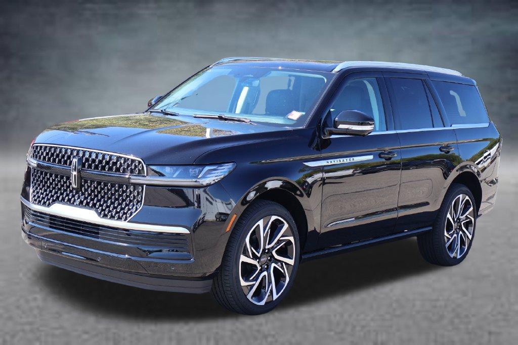 New 2027 Lincoln Navigator Reserve AWD/4WD image 25