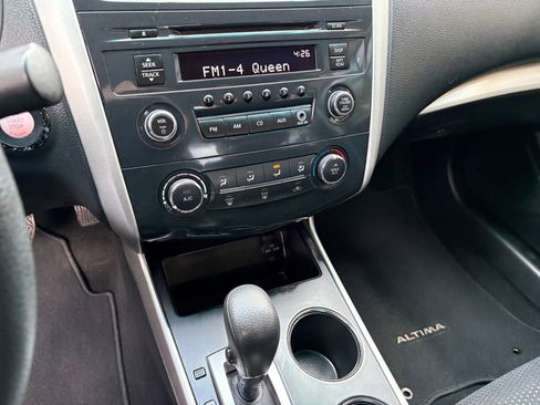 Used 2015 Nissan Altima 2.5 S w/ Power Driver Seat Package image 26