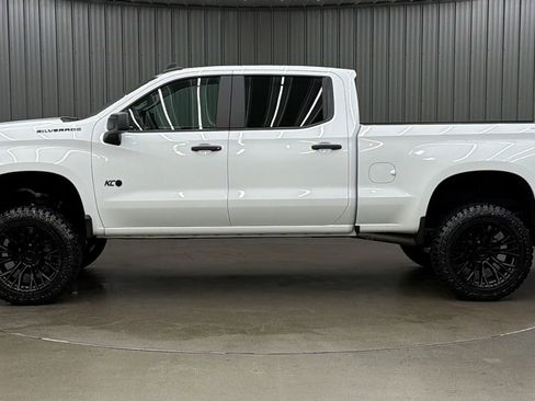 Used 2024 Chevrolet Silverado 1500 Custom w/ LPO, Dark Essentials Package AWD/4WD image 2