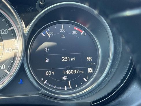 Used 2018 MAZDA CX-9 Touring w/ Touring Premium Package FWD image 18