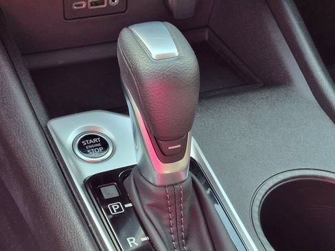 Used 2025 Nissan Altima 2.5 SV FWD image 20