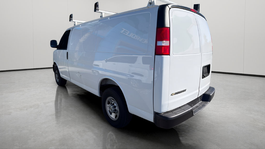 Used 2025 Chevrolet Express 2500 w/ Driver Convenience Package RWD image 2