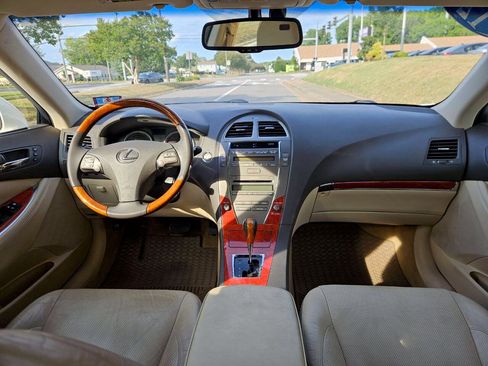 Used 2012 Lexus ES 350 FWD image 16