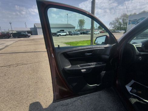 Used 2015 Chevrolet Traverse LT AWD/4WD image 9