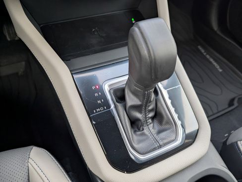 New 2025 Subaru Forester Limited image 15