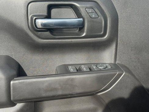 Used 2022 Chevrolet Silverado 1500 Custom w/ Safety Confidence Package image 19