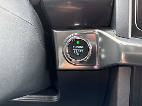 Certified 2023 Ford F150 Lariat image 37