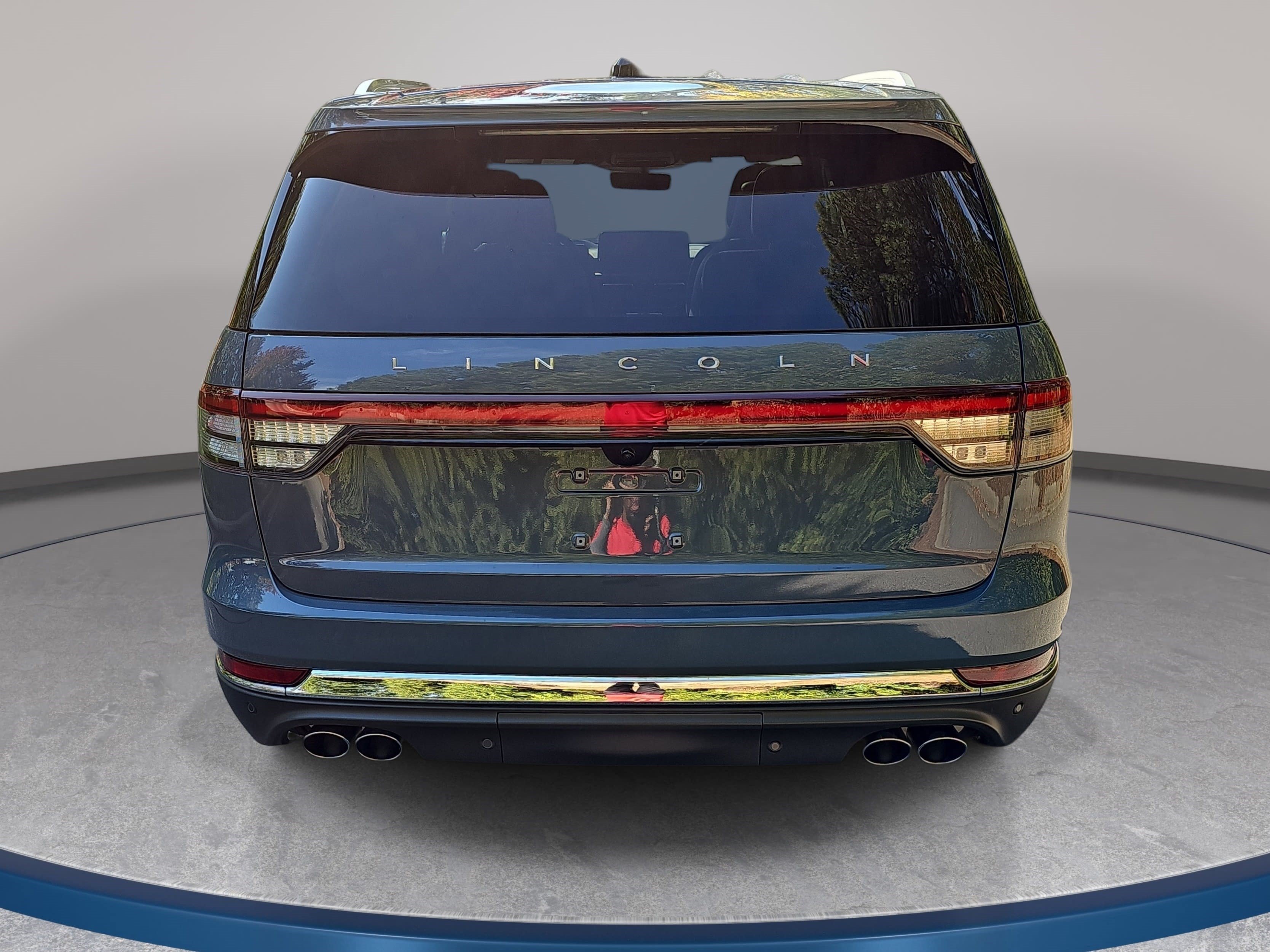 Used 2026 Lincoln Aviator Reserve AWD/4WD image 6