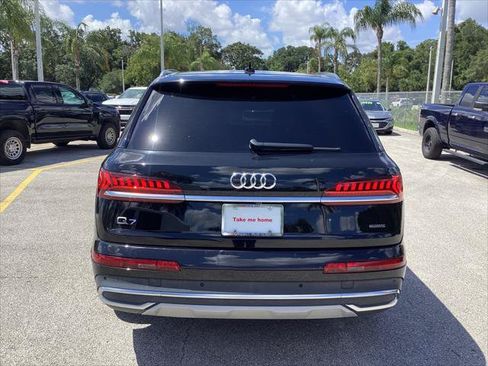 Used 2023 Audi Q7 2.0T Premium w/ Convenience Package AWD/4WD image 12