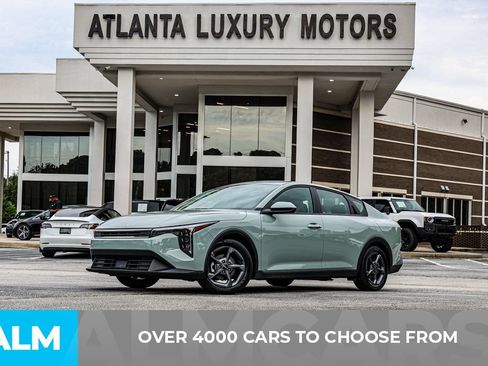 Used 2025 Kia K4 FWD image 3