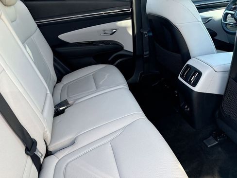 Used 2023 Hyundai Tucson Limited image 13