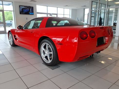 Used 2001 Chevrolet Corvette Coupe RWD image 7