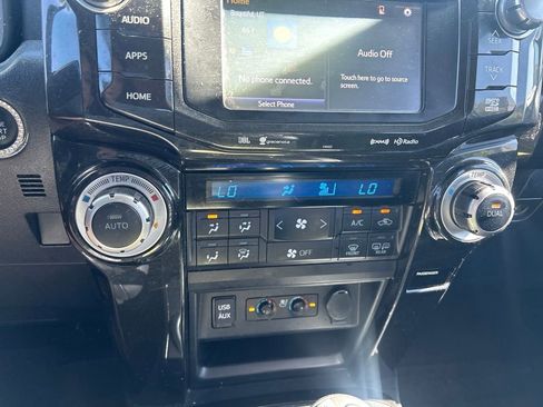 Used 2019 Toyota 4Runner Limited AWD/4WD image 26