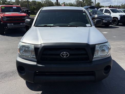 Used 2005 Toyota Tacoma 2WD Regular Cab image 9