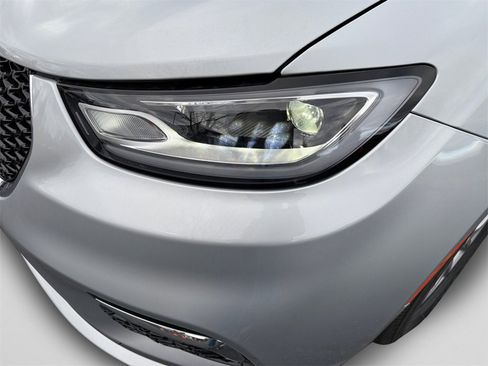 New 2026 Chrysler Pacifica Select image 22