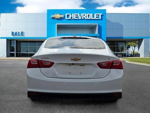 Used 2023 Chevrolet Malibu LT FWD image 4