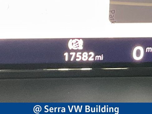 Used 2025 Volkswagen Atlas SEL image 27