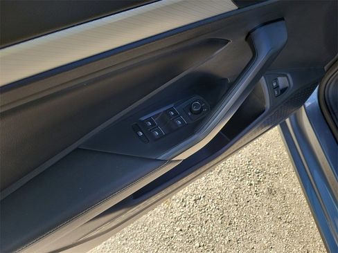 Certified 2022 Volkswagen Jetta Sport image 16