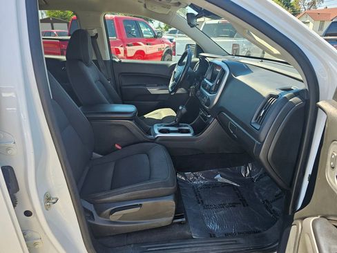 Used 2020 Chevrolet Colorado LT image 10