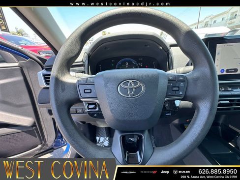 Used 2025 Toyota Camry LE FWD image 23