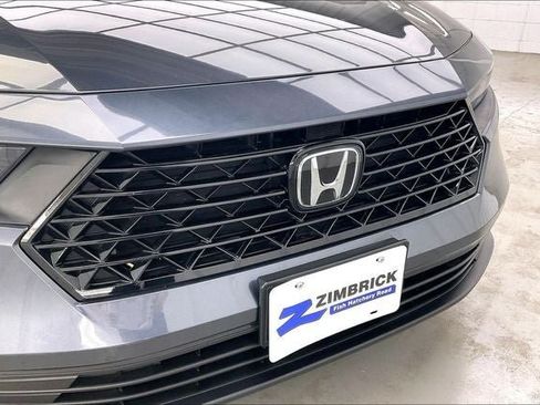 Certified 2024 Honda Accord EX image 31
