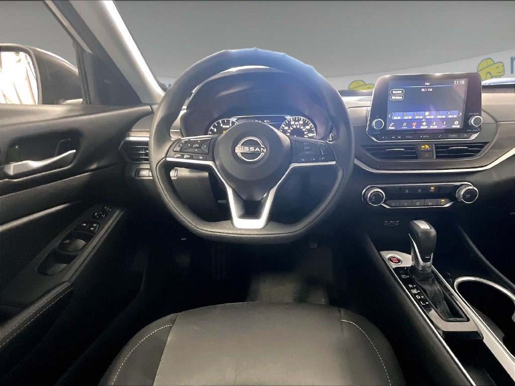 Certified 2024 Nissan Altima 2.5 SV FWD image 17