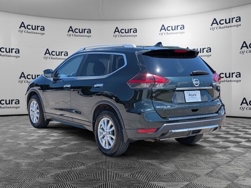 Used 2018 Nissan Rogue SV FWD image 5