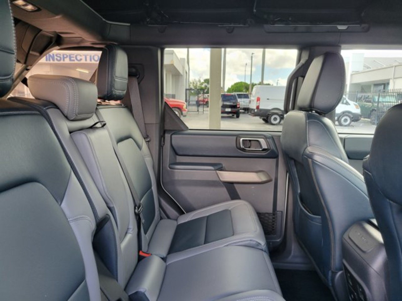 Used 2023 Ford Bronco Outer Banks AWD/4WD image 31